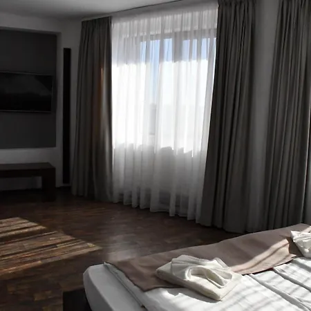 Artimino Casa de hóspedes Timişoara